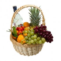 Gift Fruit Basket with Martini Bianco